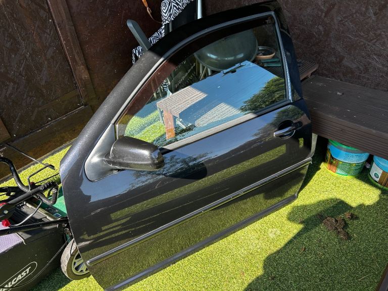 Vw golf mk4 passenger door 