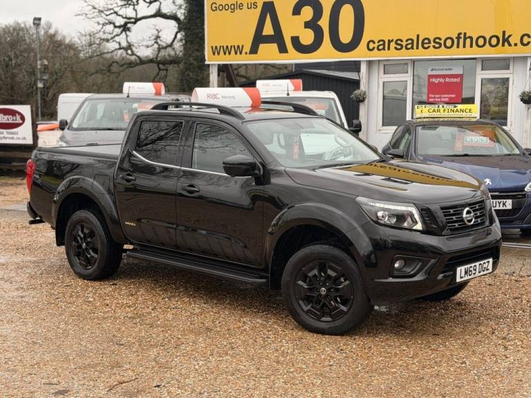 2019 Nissan Navara 2.3 dCi N-Guard Auto 4WD Euro 6 4dr PICKUP Diesel Automatic