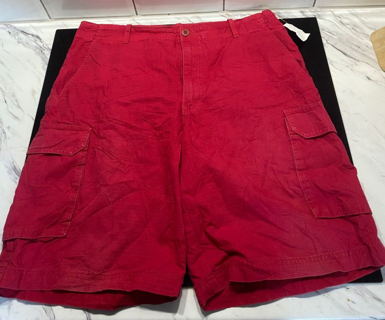 IZOD Red Cotton Cargo Shorts – Men's Size 33, Good Condition