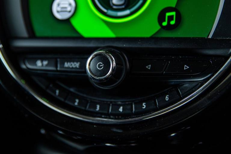 2018 MINI Hatch 1.5 Cooper Hatchback 3dr Petrol Manual Euro 6 (s/s) (136 ps) Hatchback Petrol Manual