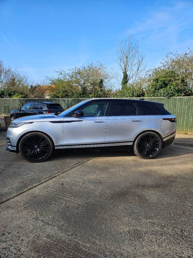 *Reduced* Range Rover velar D300s