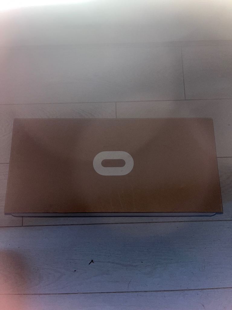Meta Oculus Quest 2  VR Headset with Controllers – Good Condition