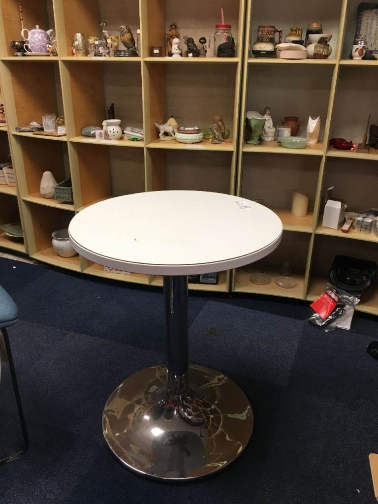 Small (60 cm x 60 cm) White Dining Table TCL Reuse 104739
