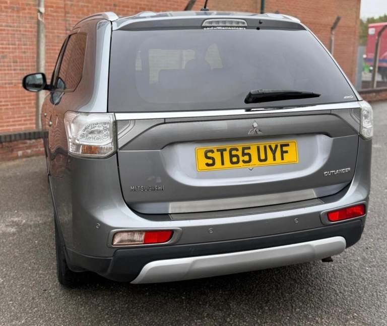 2016 Mitsubishi Outlander 2.2 DI-D GX3 5dr ESTATE DIESEL Manual