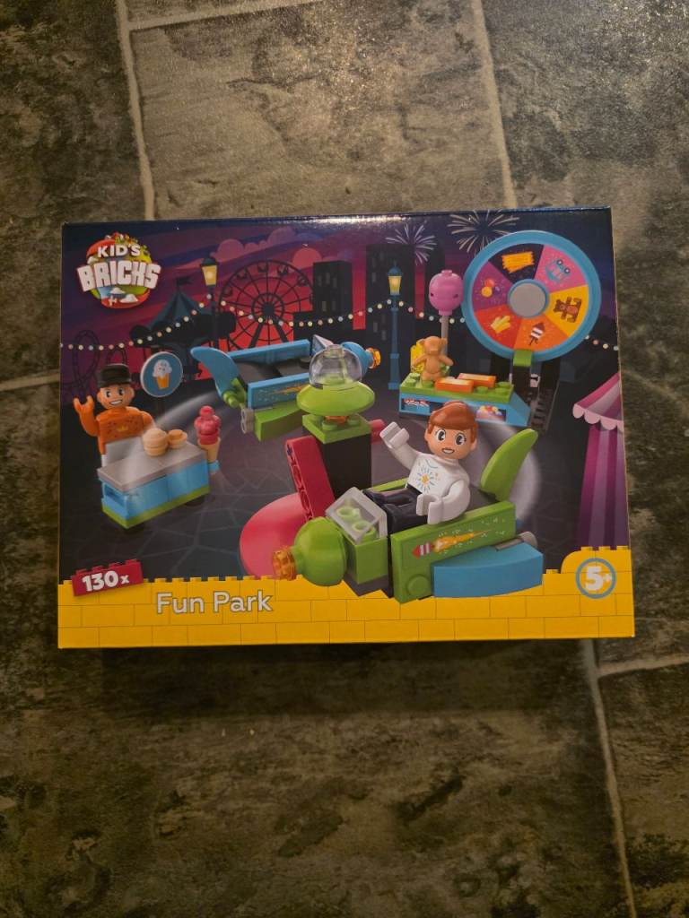 Kids bricks fun park