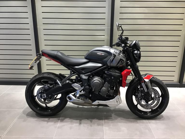 2021 TRIUMPH TRIDENT 660