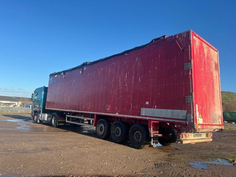 2018 BMI WALKING FLOOR SEMI TRAILER, 