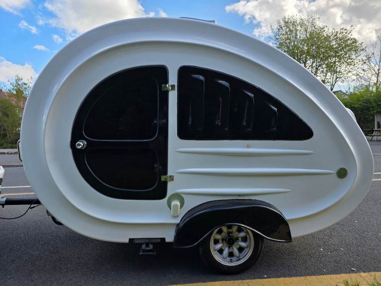 stunning lightweight fibreglass Tearpod  2012