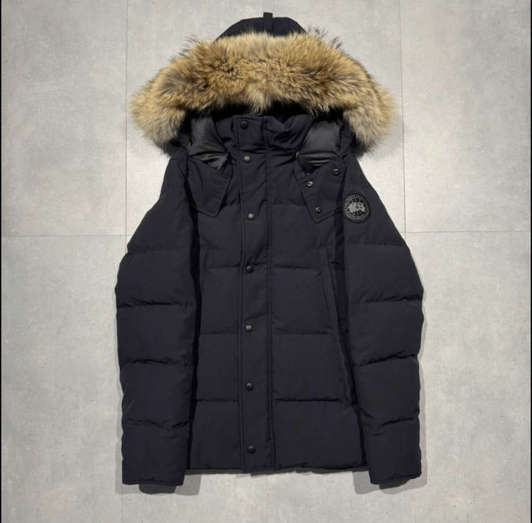 Canada Goose Wyndham Parker, Black Label W/ Fur
