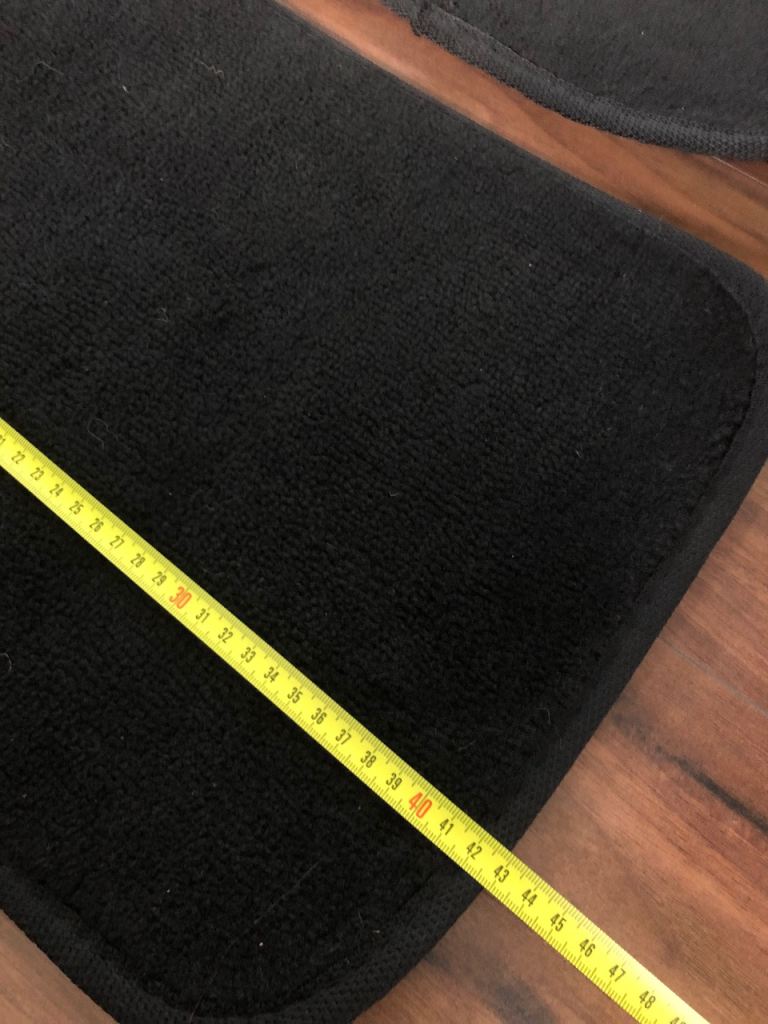 Set of 4 Black Carpeted Car Mats