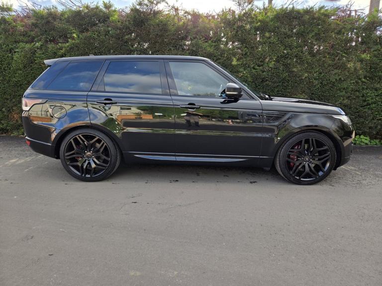 LAND ROVER RANGE ROVER SPORT 3.0 SD V6 HSE Dynamic 2015