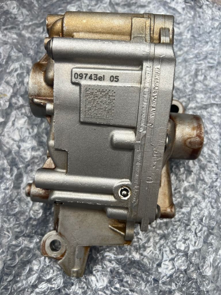 BMW oil pump 