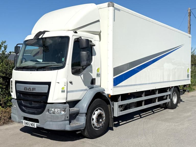 2015 DAF LF55,220 GRP BOX VAN CANTILEVER TAIL-LIFT 18 TON 3 SEATS TV/FILM EURO-6