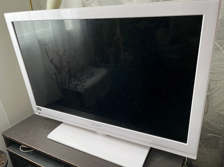 Toshiba Flat Screen TV – Good Condition