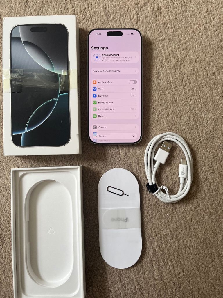 iphone 16 Pro - good condition 