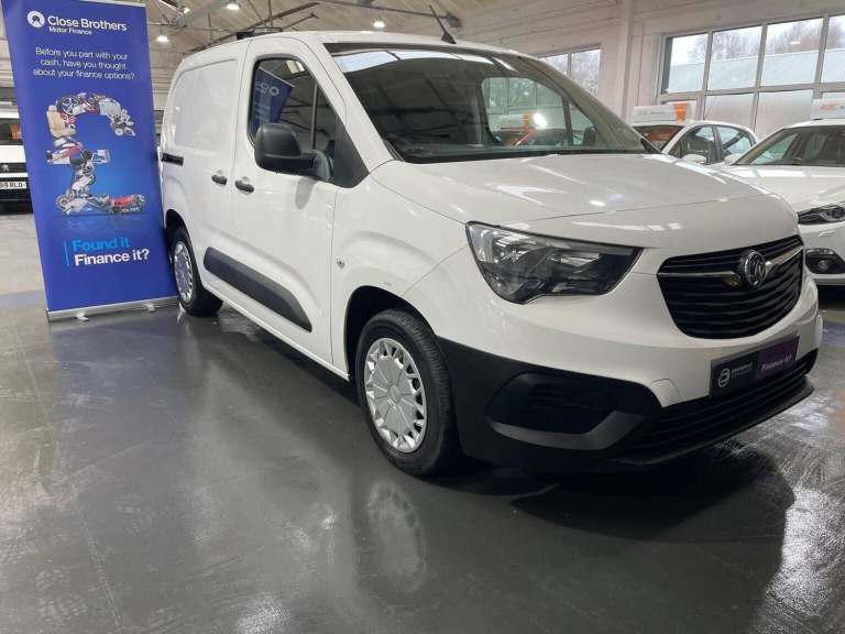2019 Vauxhall Combo 2300 1.6 Turbo D 100ps H1 Edition Van PANEL VAN DIESEL Manual