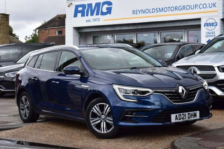 2021 Renault Megane 1.6 E-TECH PHEV 160 Iconic 5dr Auto ESTATE PETROL/ELECTRIC Automatic