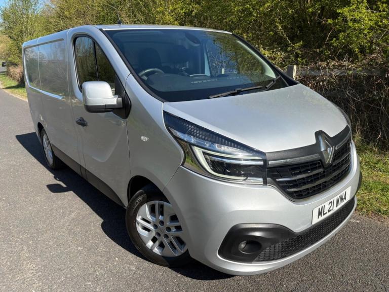 2021 Renault Trafic 2.0 dCi ENERGY 28 Sport SWB Standard Roof Euro 6 (s/s) 5dr PANEL VAN Diesel M...