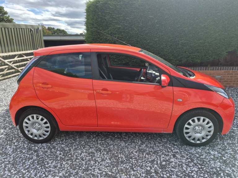 2015 Toyota AYGO 1.0 VVT-i X-Play 5dr HATCHBACK Petrol Manual