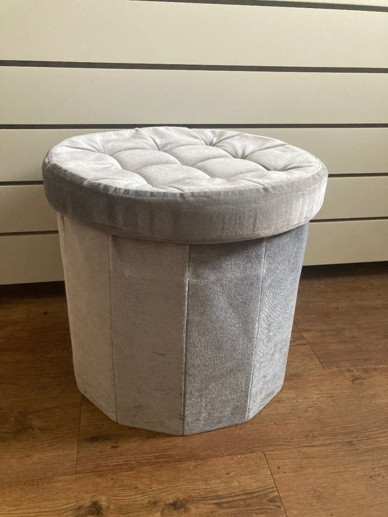 Lovely grey soft storage box seat 