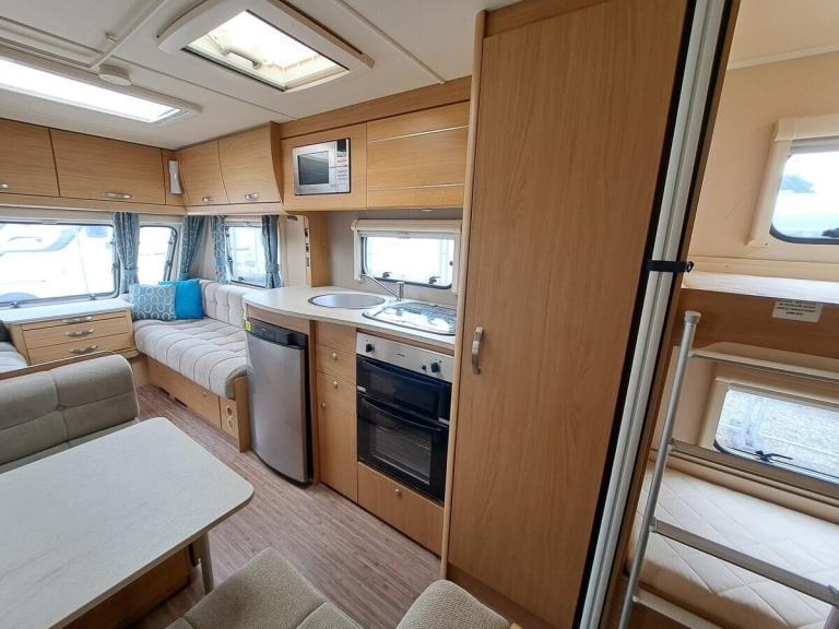 2014 Compass Corona 576