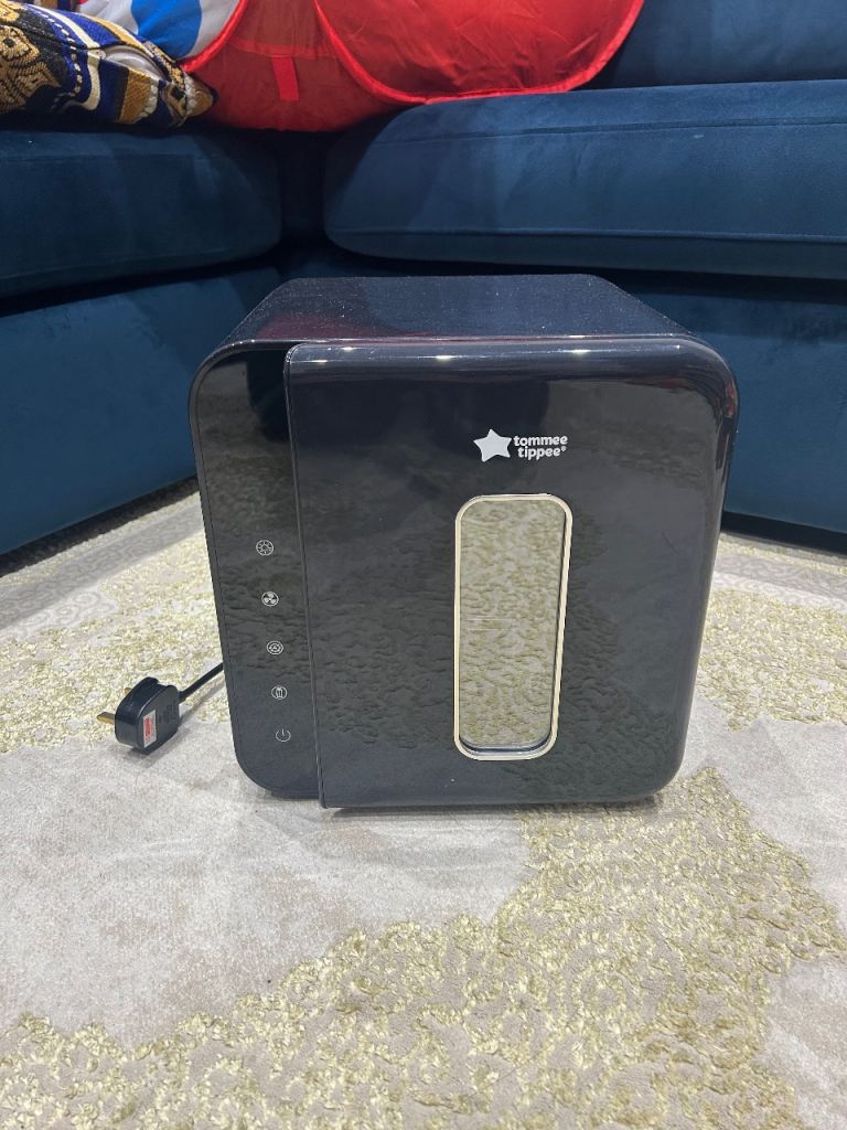 Tommee Tippee UV Steriliser Black