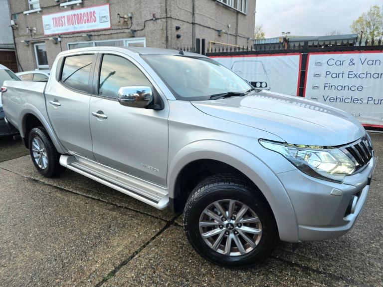 2019 Mitsubishi L200 2.4 DI-D DC Warrior Auto 4WD Euro 6 4dr PICK UP Diesel Automatic