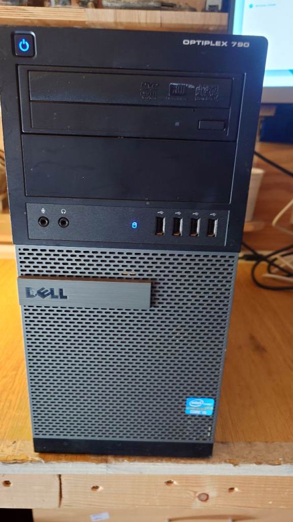DELL OPTIPLEX 790 CORE i 5  DESKTOP  PC