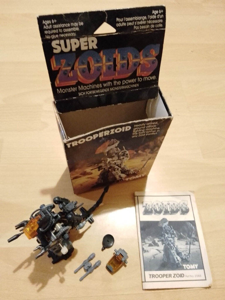 Zoids bundle from the 80s and original (with some spare parts) 