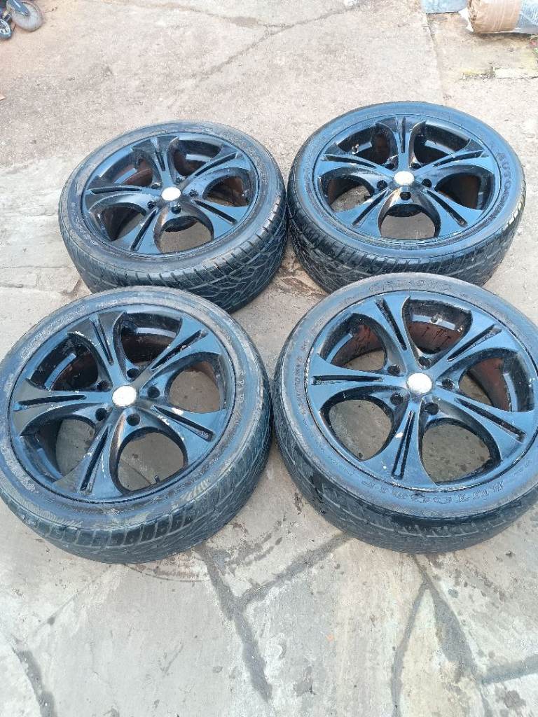 Set of PPC black alloys,275/40/R20, 5 stud fix x 139.7pcd for various cars, ford suv, Jag,,etc