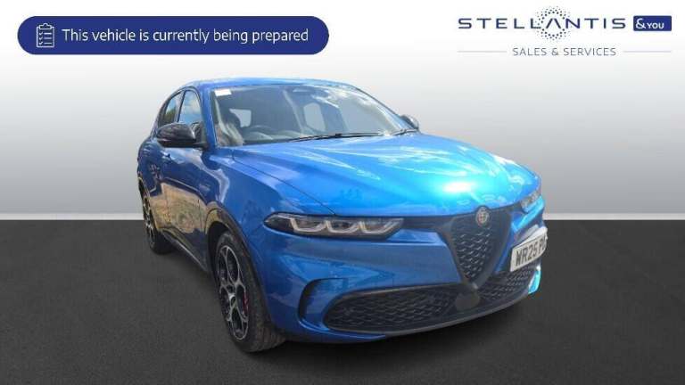 2025 Alfa Romeo Tonale 1.5 MHEV Veloce 5dr Auto HATCHBACK PETROL Automatic