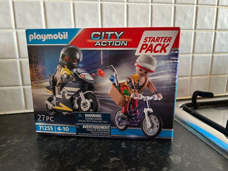 Brand new Playmobil 71255 Starter Pack Special Forces and Thief