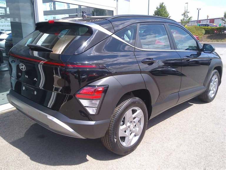 2025 Hyundai KONA 1.0T 100 Advance 5dr HATCHBACK PETROL Manual
