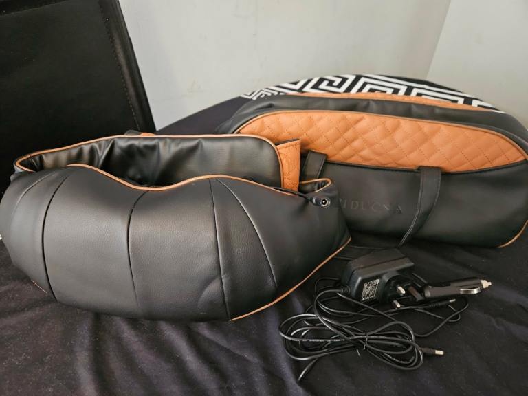 RIDUCNA Neck and Back Massager with Carry Bag – As Good As New