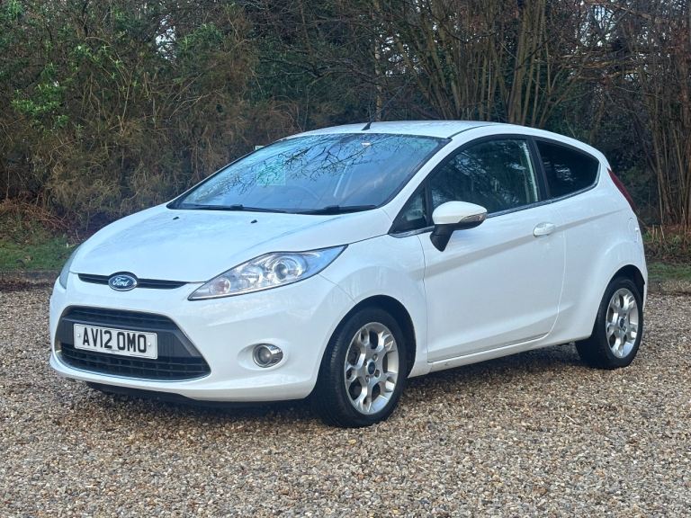 Ford, FIESTA, Hatchback, 2012, Manual, 1242 (cc), 3 doors