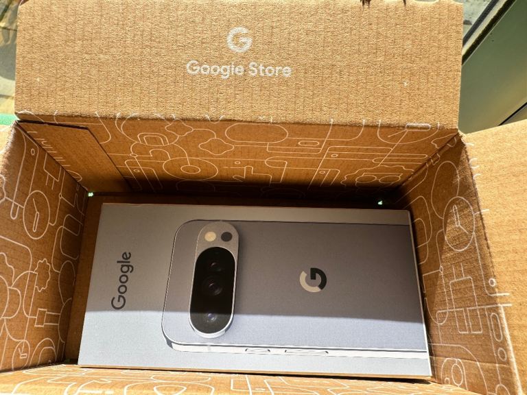 Google Pixel 10 Pro – 128GB – Moonstone – Brand New (Sealed)