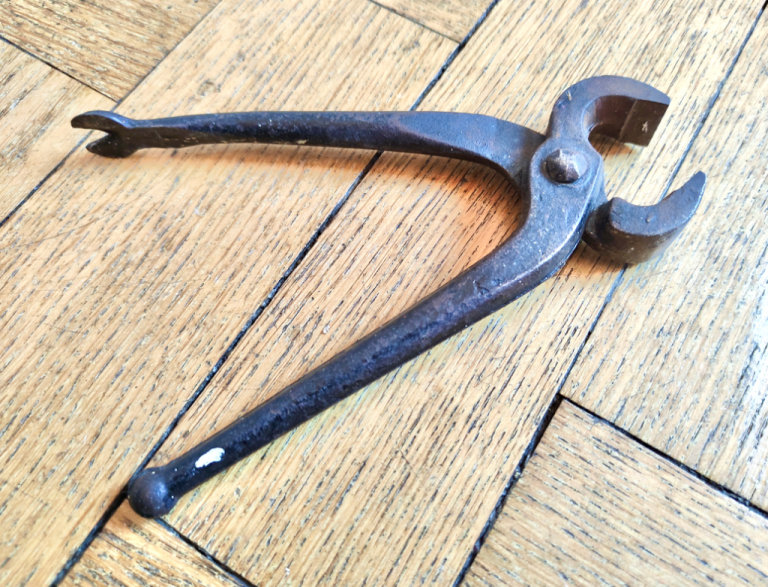 Vintage End Cutters 