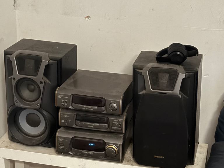 Technics stereo no tape deck
