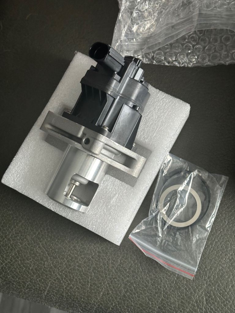 Insignia 1.6 cdti egr valve with gaskets 