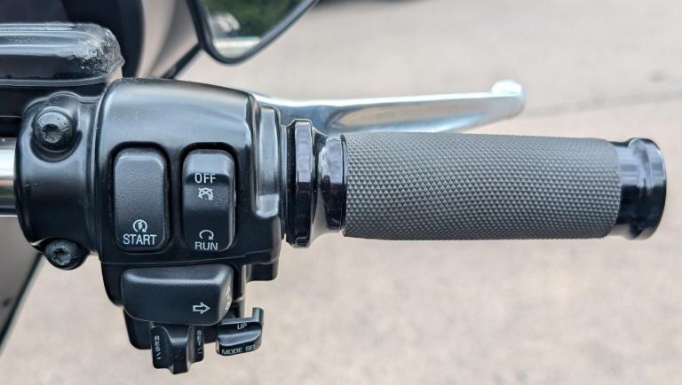 HARLEY DAVIDSON TOURING FLHX STREET GLIDE