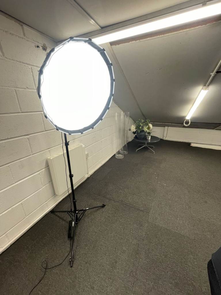 Nanlite Forza 60 Kit – Light, Softbox, Tripod & Carry Bag – Ideal for Content Creators