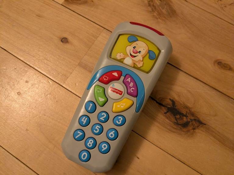 Fisher-Price Laugh & Learn Puppy's Remote