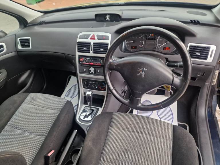 automatic Peugeot, 307, Hatchback, 2006, Semi-Auto, 1587 (cc), 5 doors