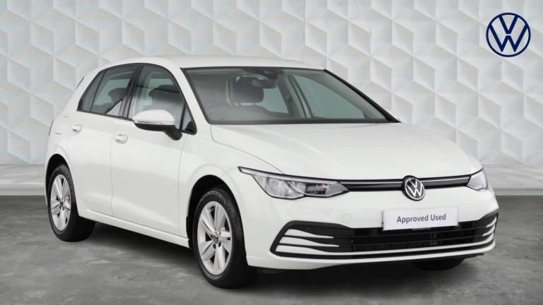 2022 Volkswagen Golf TSI Life Euro 6 5-door Hatchback Petrol Manual