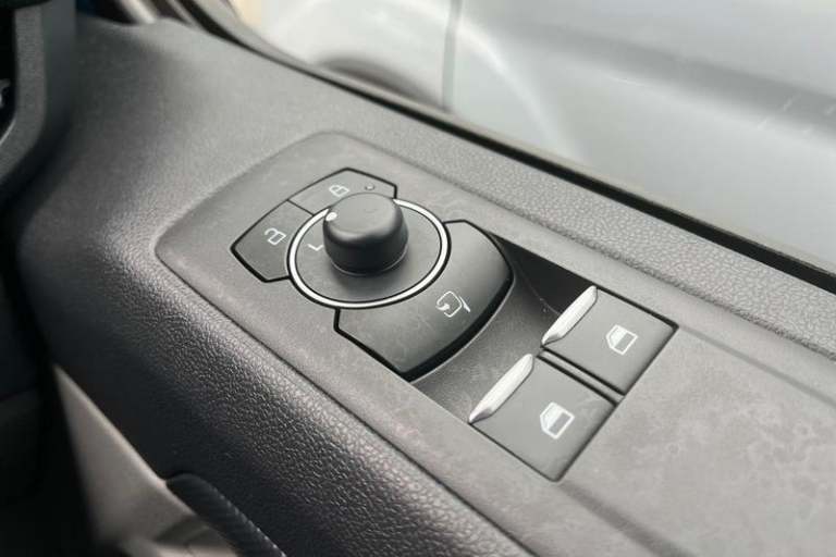 2024 Ford E-Transit 320 Limited AUTO L1 SWB RWD 100kW 65kWh Low Roof Automatic Panel Van Electric...