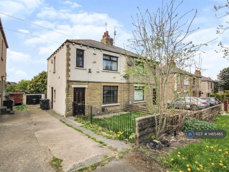 3 bedroom house in Sticker Lane, Bradford, BD4 (3 bed) (#1465465)