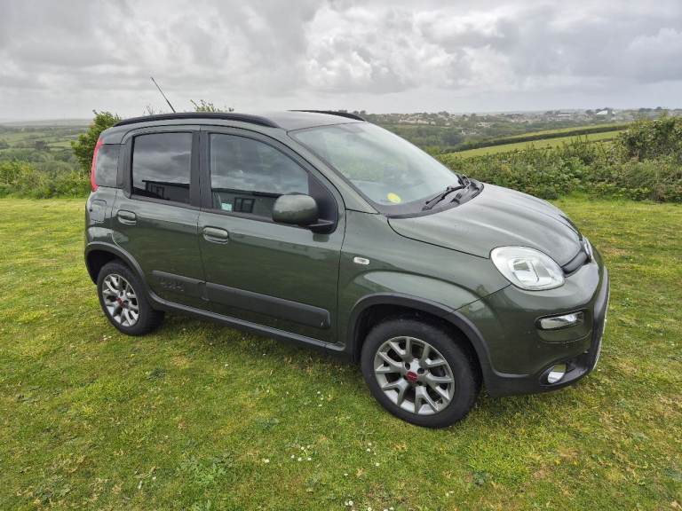 Fiat, PANDA, Hatchback, 2018, Manual, 1248 (cc), 5 doors immaculate condition with tow bar 