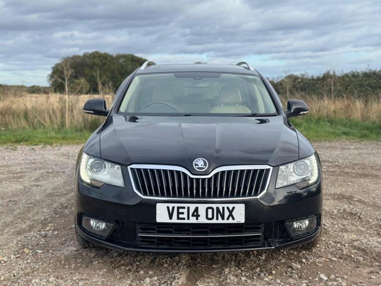 2014 Skoda Superb 2.0 TDI Elegance DSG 4WD Euro 5 (s/s) 5dr ESTATE Diesel Automatic