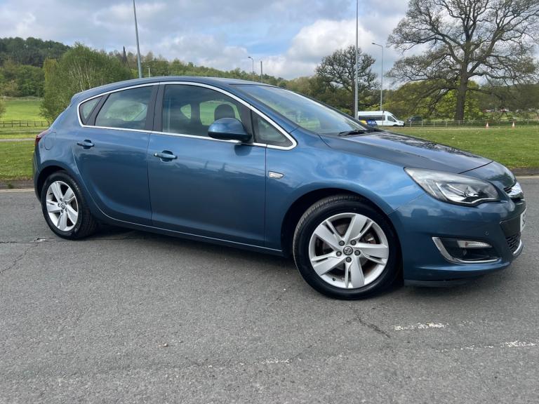 2014 Vauxhall Astra 2.0 CDTi 16V SRi 5dr Auto HATCHBACK Diesel Automatic