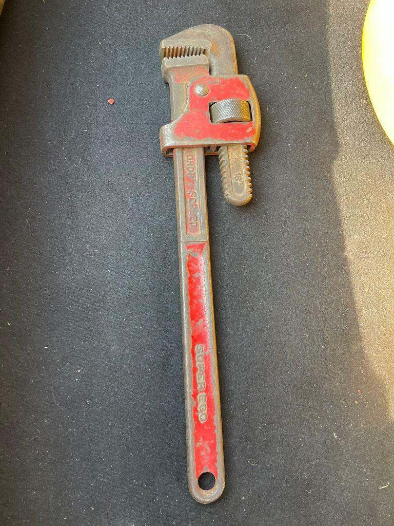 PIPE WRENCH18” heavy duty drop forged steel  